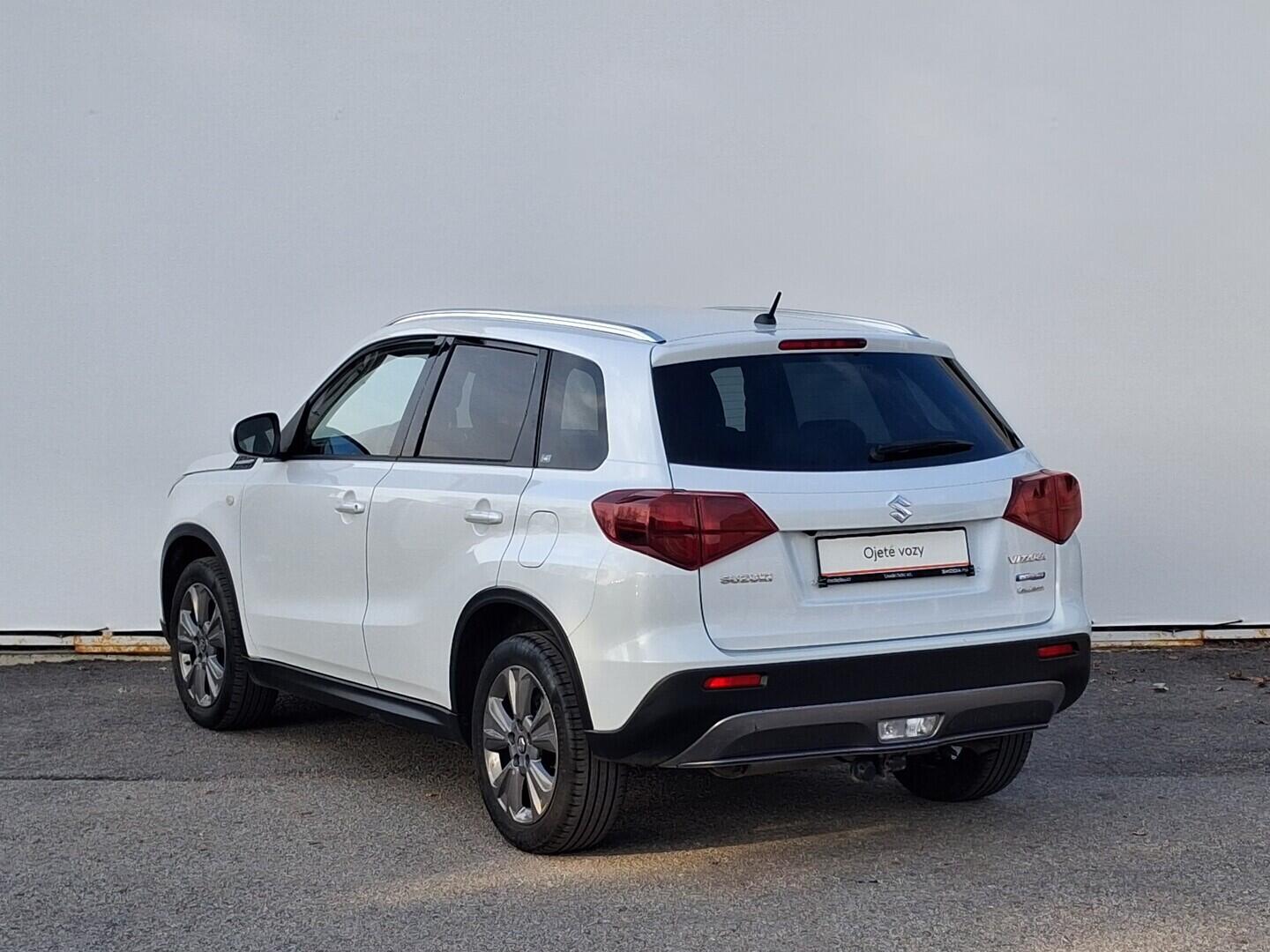 OM190V02740_15.webp_VITARA  1.4 BoosterJet 95 kW manuál