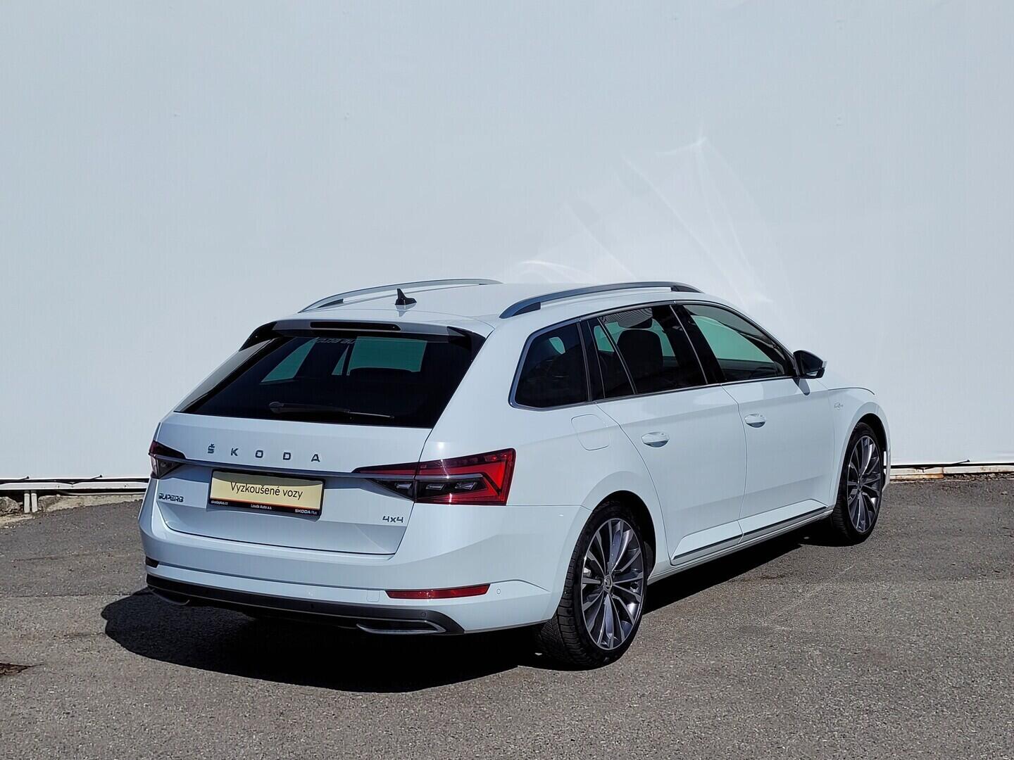 OM190V02743_11.webp_SUPERB L&K 2.0 TDI 147 kW automat, DPH