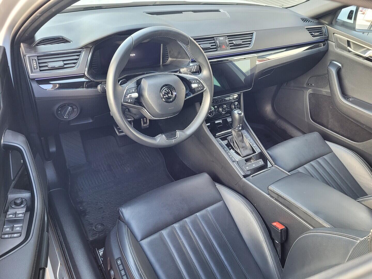 OM190V02743_19.webp_SUPERB L&K 2.0 TDI 147 kW automat, DPH