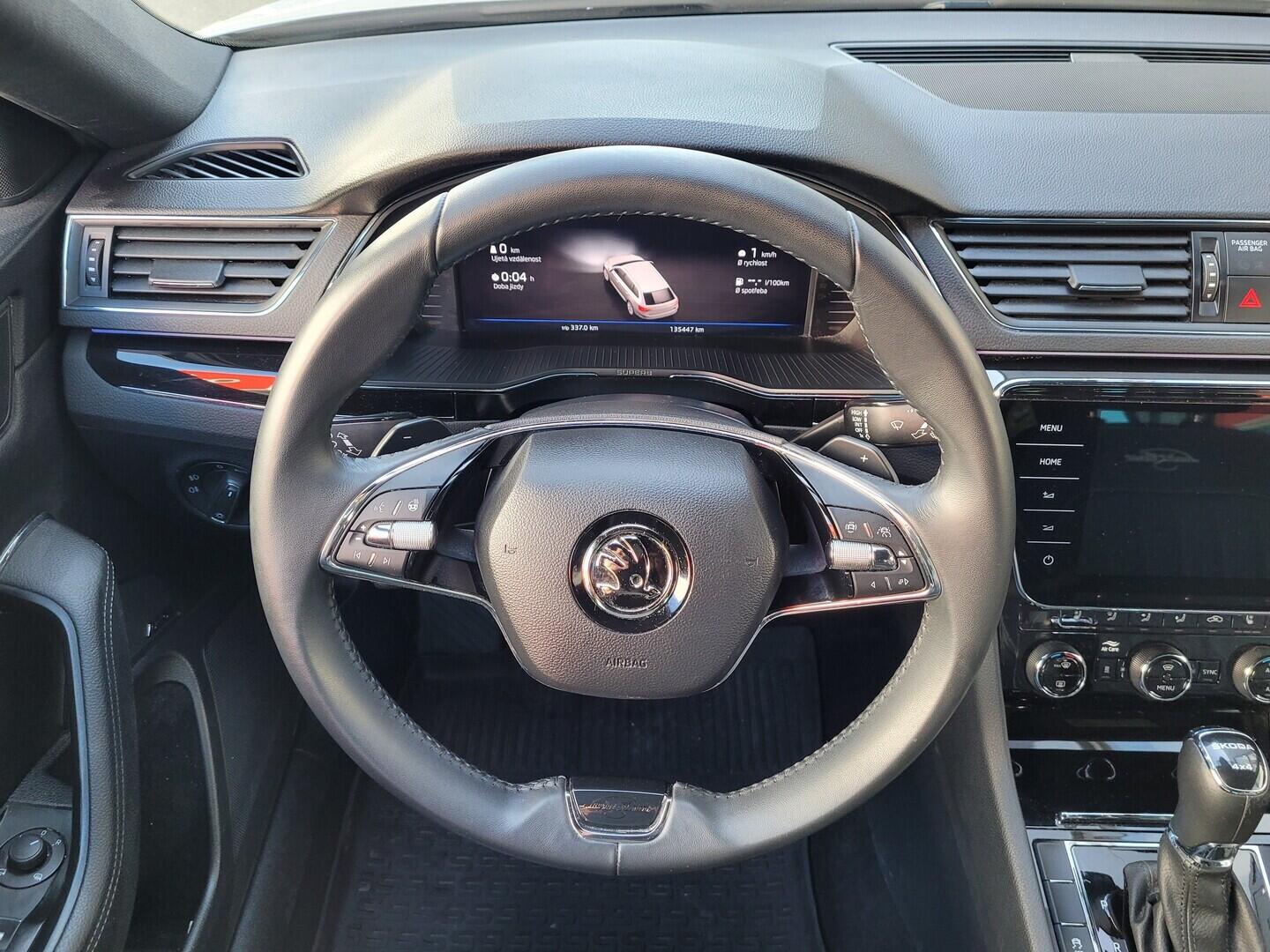 OM190V02743_23.webp_SUPERB L&K 2.0 TDI 147 kW automat, DPH