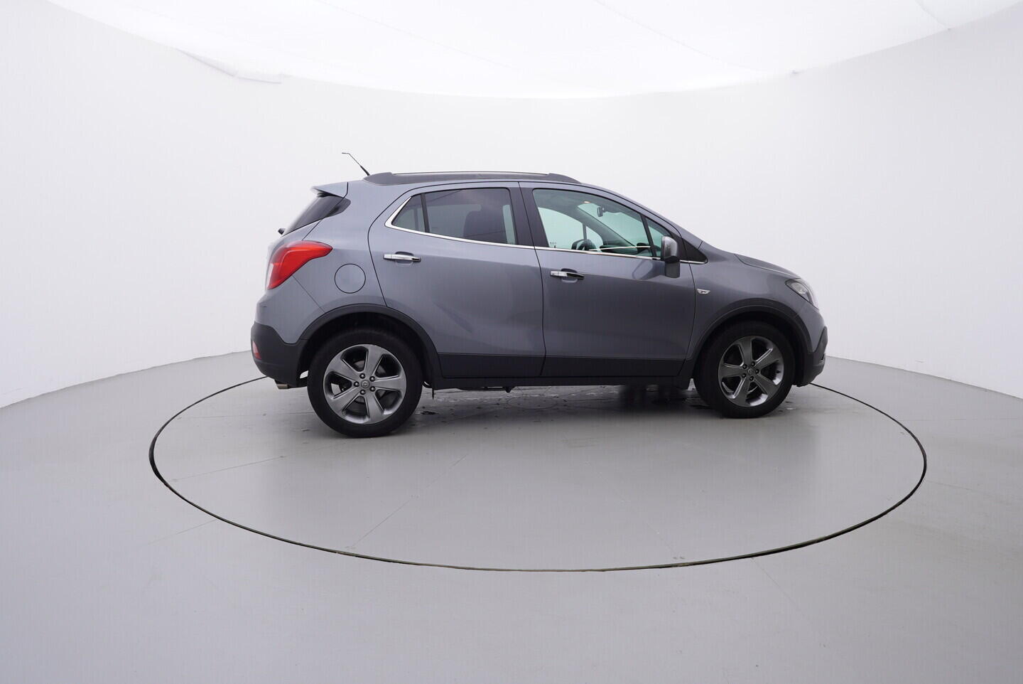 OM190V02750_15.webp_MOKKA COSMO 1.7  96 kW manuál