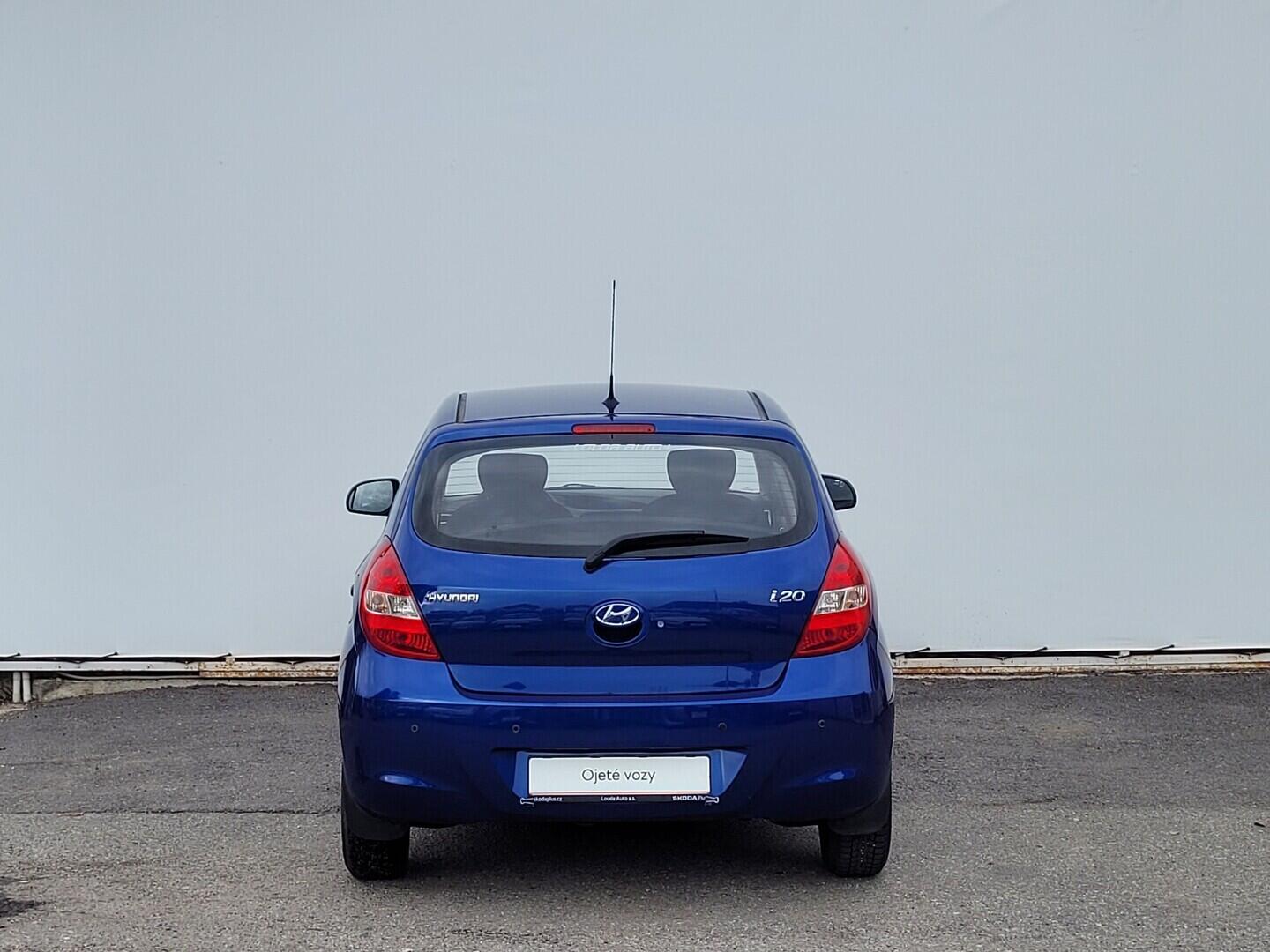 OM190V02751_17.webp_I20  1.2 i 57 kW manuál