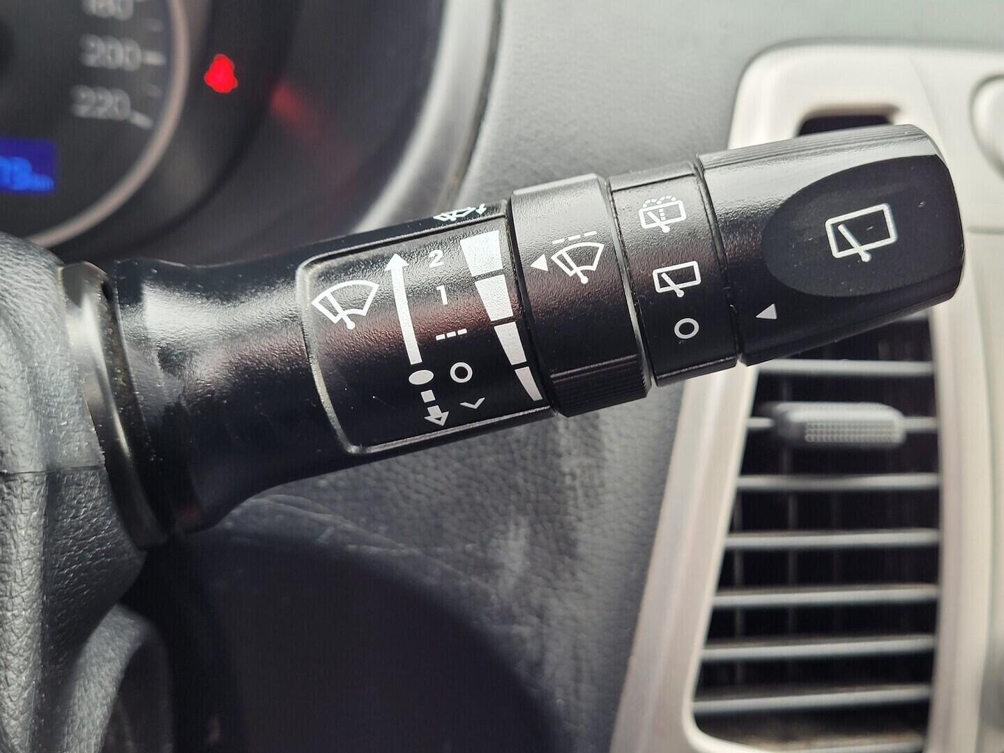 OM190V02751_26.webp_I20  1.2 i 57 kW manuál