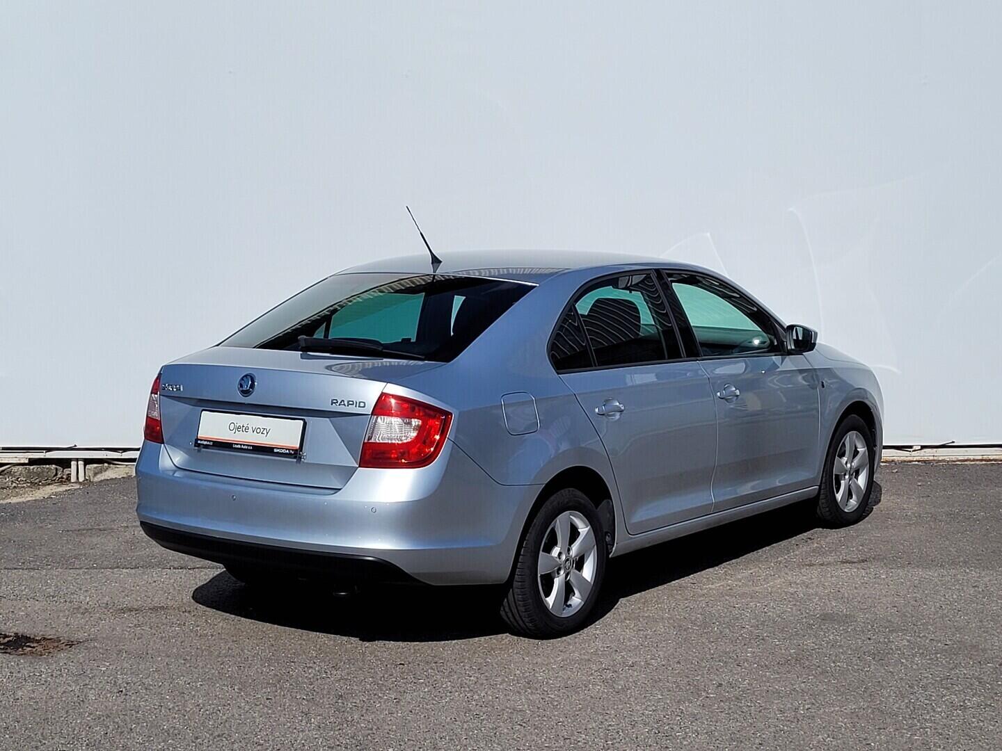 OM190V02752_11.webp_RAPID Ambition Plus 1.2 TSI 77 kW manuál