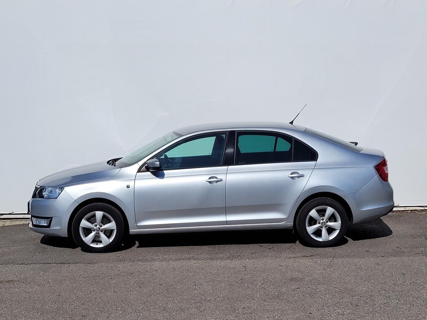 OM190V02752_12.webp_RAPID Ambition Plus 1.2 TSI 77 kW manuál