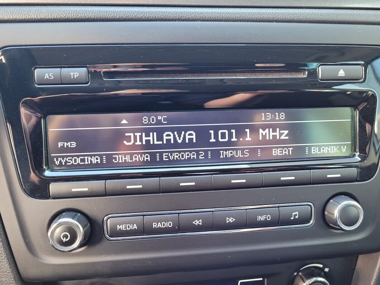 OM190V02752_23.webp_RAPID Ambition Plus 1.2 TSI 77 kW manuál