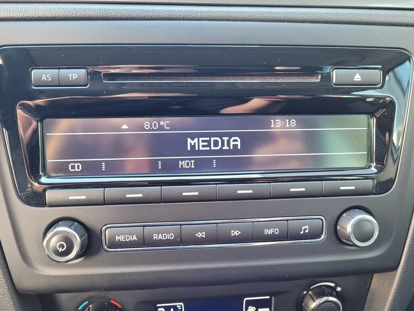 OM190V02752_24.webp_RAPID Ambition Plus 1.2 TSI 77 kW manuál