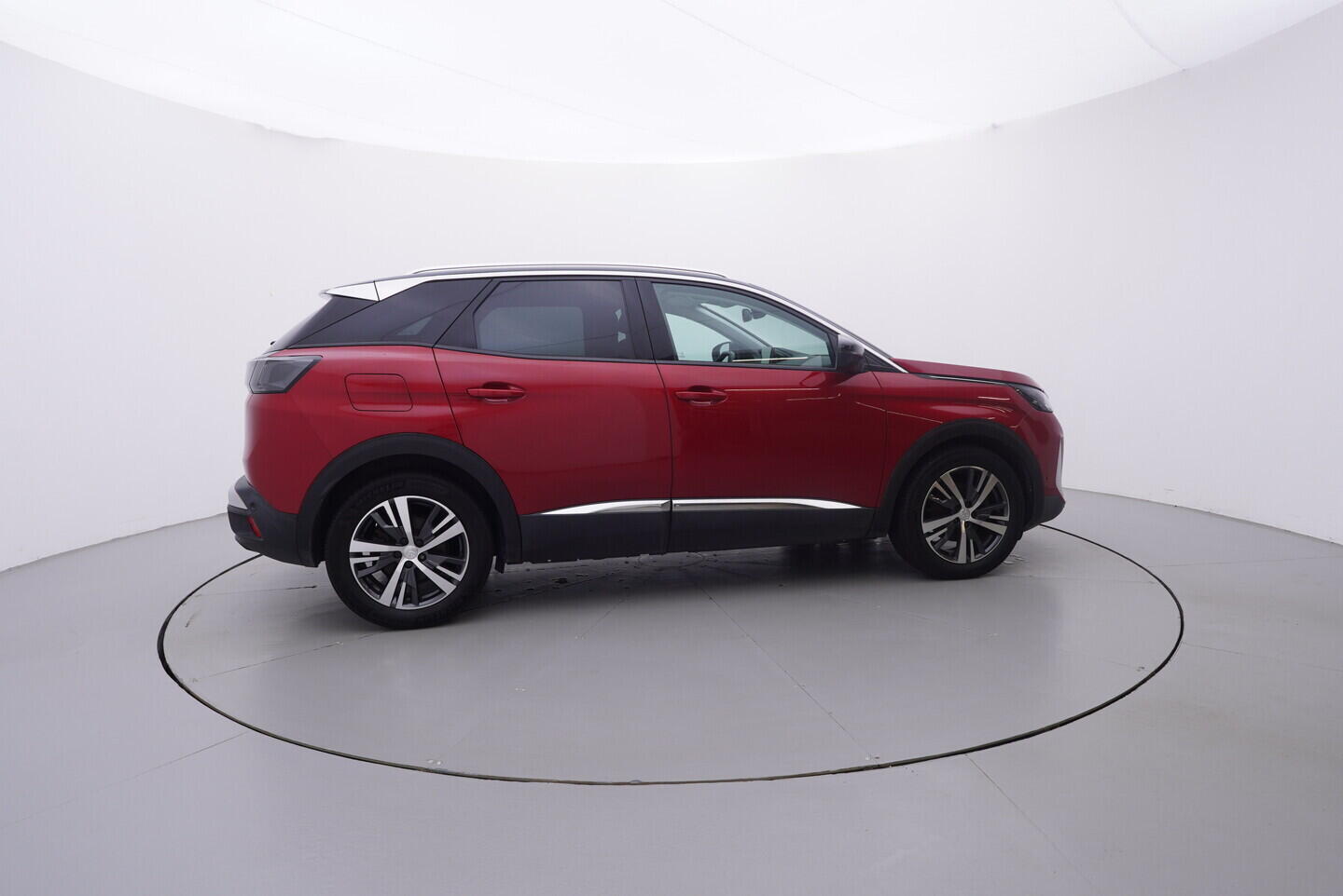 OM190V02757_15.webp_3008 Allure Pack 1.2 PureTech 96 kW manuál