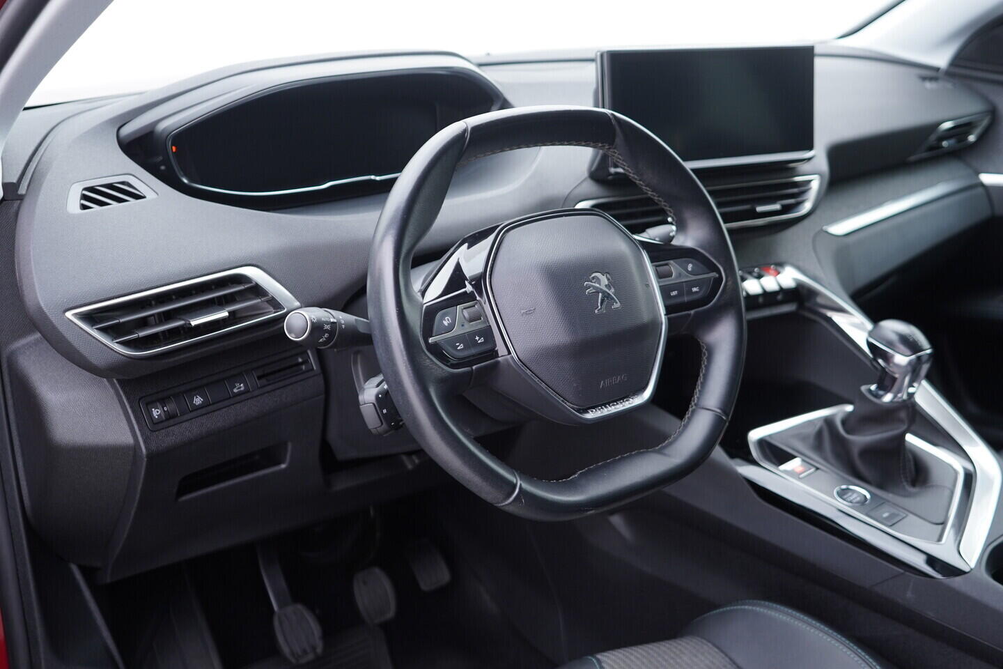 OM190V02757_21.webp_3008 Allure Pack 1.2 PureTech 96 kW manuál