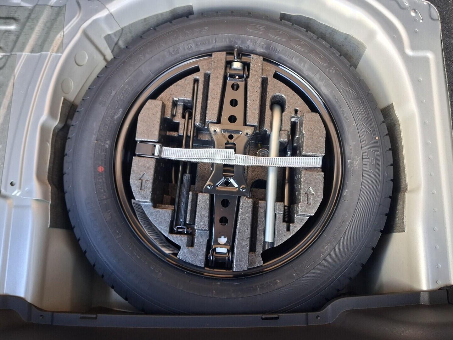 OM190V02759_33.webp_KAMIQ Monte Carlo 1.5 TSI 110 kW manuál