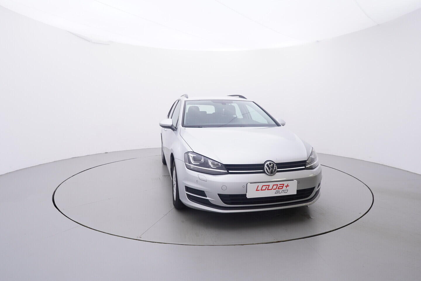 OM190V02765_17.webp_GOLF VARIANT Comfortline 1.6 TDI 81 kW automat