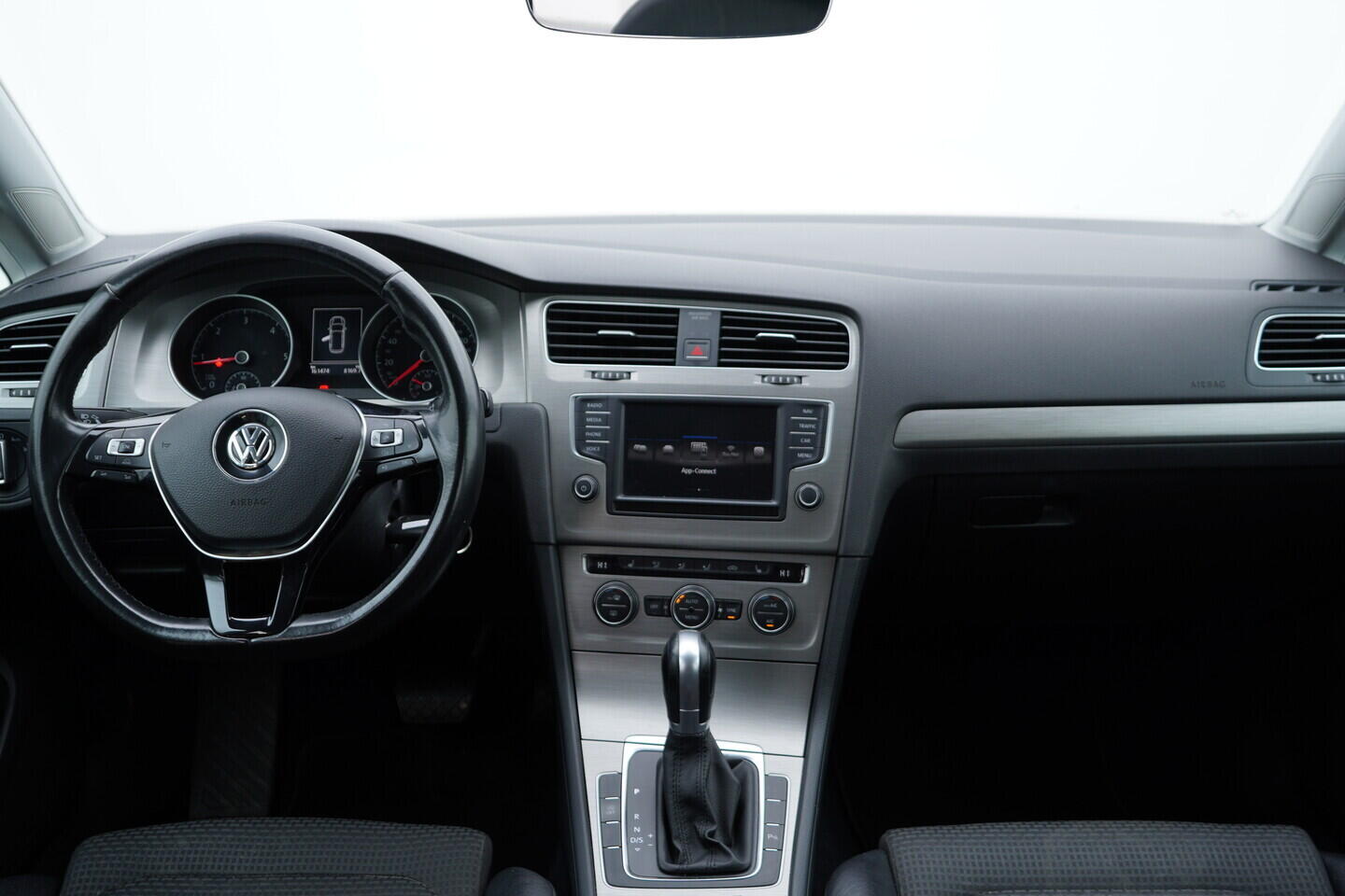 OM190V02765_26.webp_GOLF VARIANT Comfortline 1.6 TDI 81 kW automat