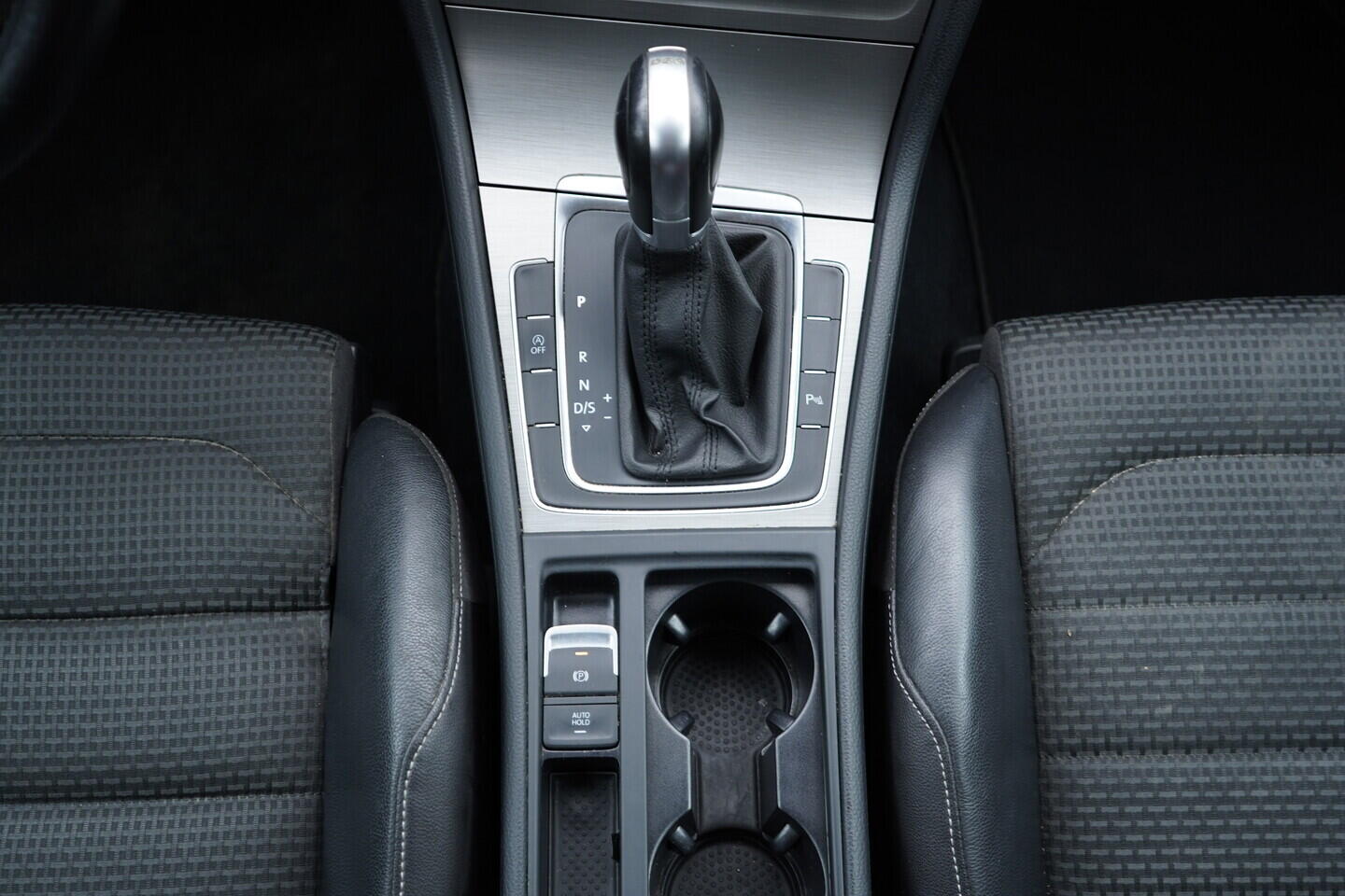 OM190V02765_33.webp_GOLF VARIANT Comfortline 1.6 TDI 81 kW automat