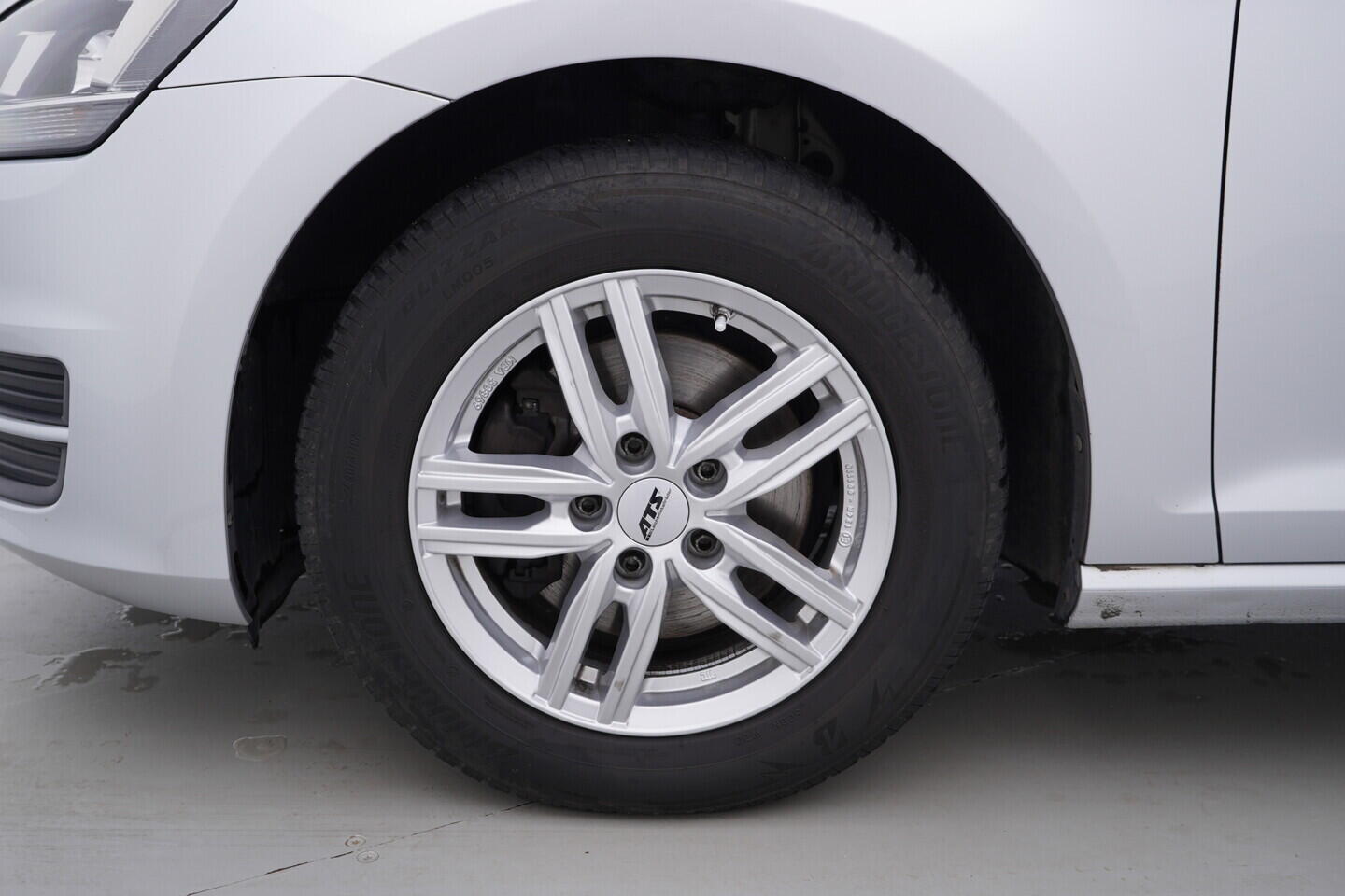 OM190V02765_40.webp_GOLF VARIANT Comfortline 1.6 TDI 81 kW automat