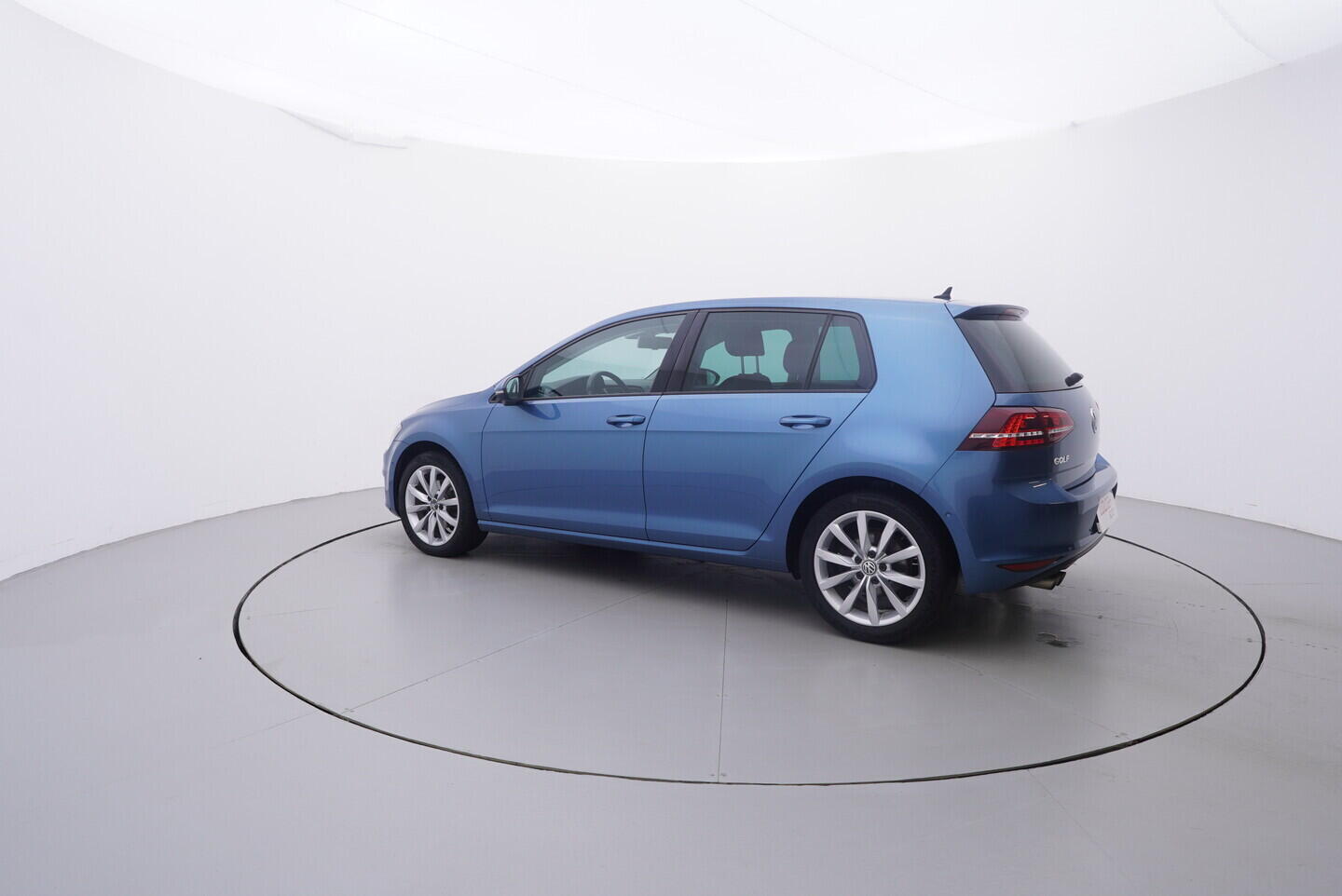 OM190V02766_12.webp_GOLF Highline 2.0 TDI 110 kW automat