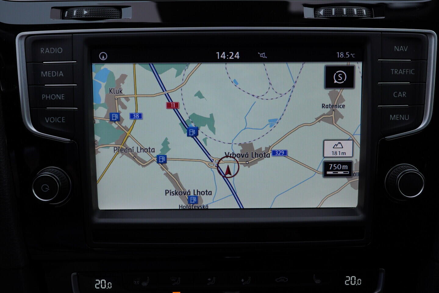 OM190V02766_34.webp_GOLF Highline 2.0 TDI 110 kW automat