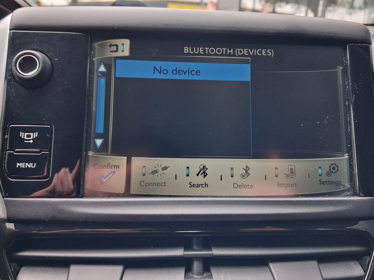 OM190V02768_25.webp_208 Active 1.0 Puretech 50 kW manuál