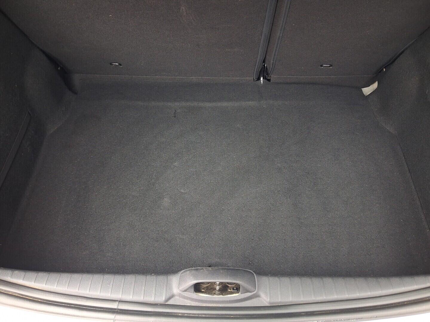 OM190V02768_30.webp_208 Active 1.0 Puretech 50 kW manuál