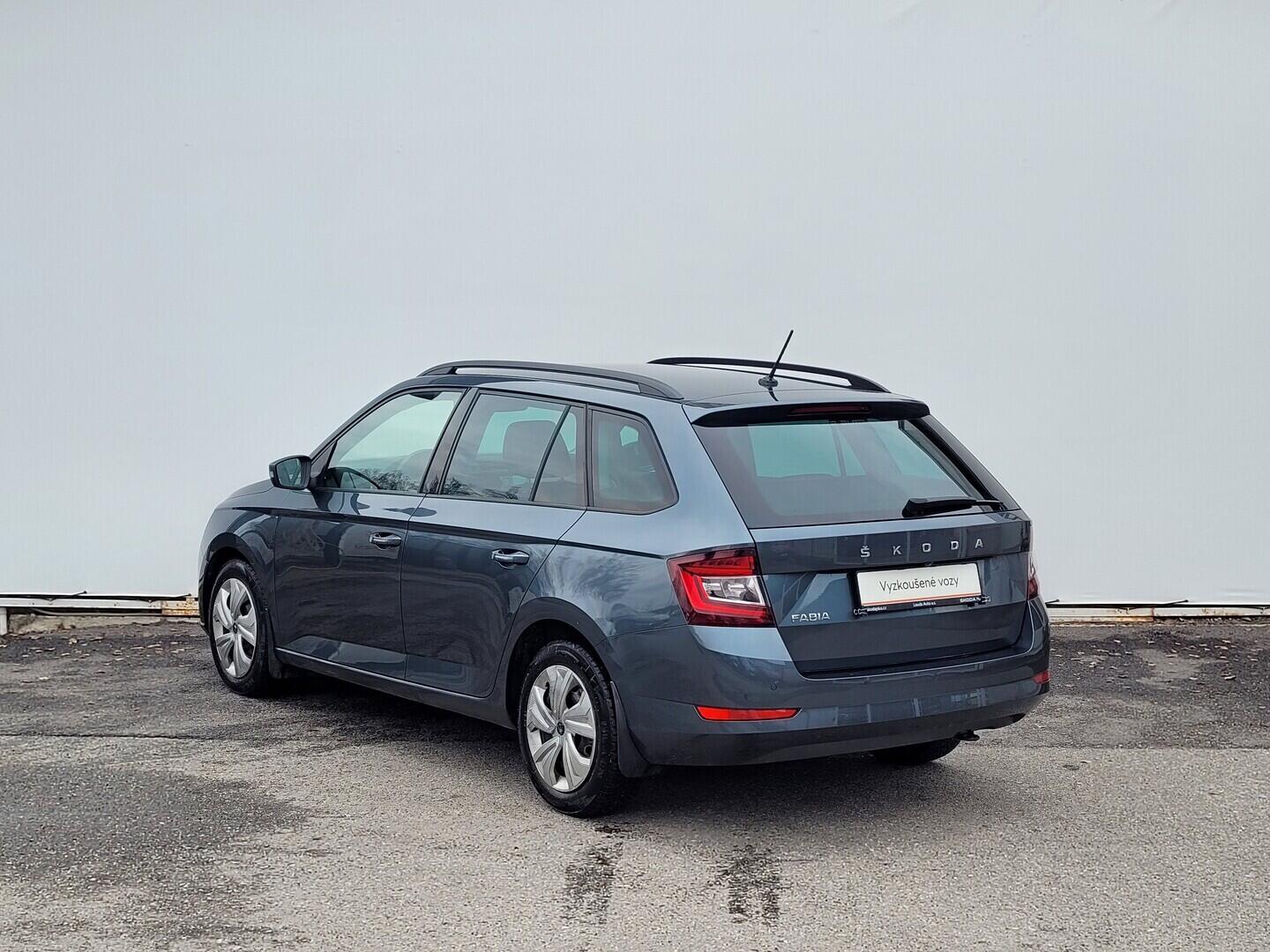 OM190V02775_15.webp_FABIA Style Plus 1.0 TSI 70 kW manuál