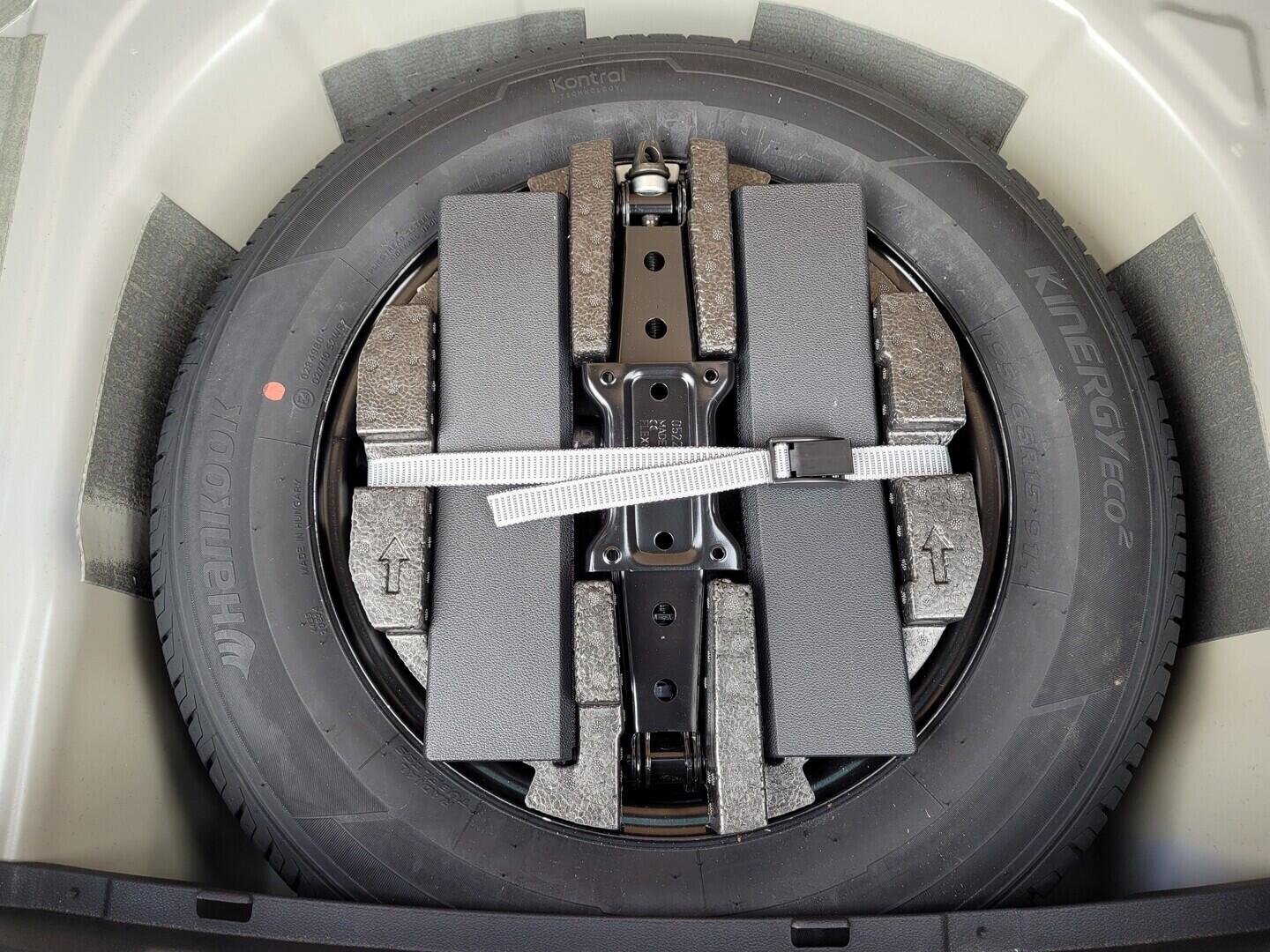 OM190V02777_32.webp_SCALA Monte Carlo 1.5 TSI 110 kW manuál