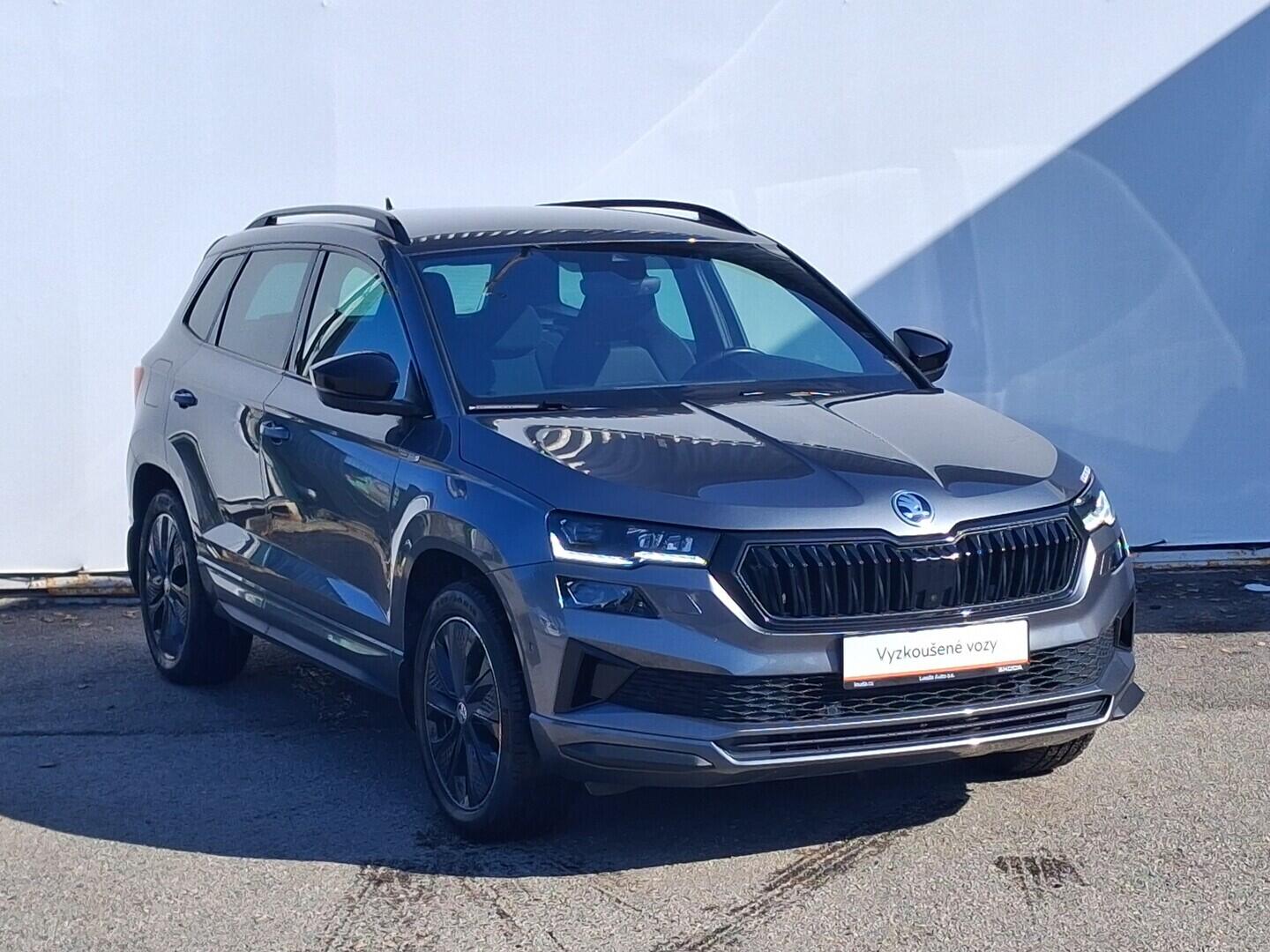 OM190V02778_14.webp_KAROQ SportLine 2.0 TDI 110 kW automat