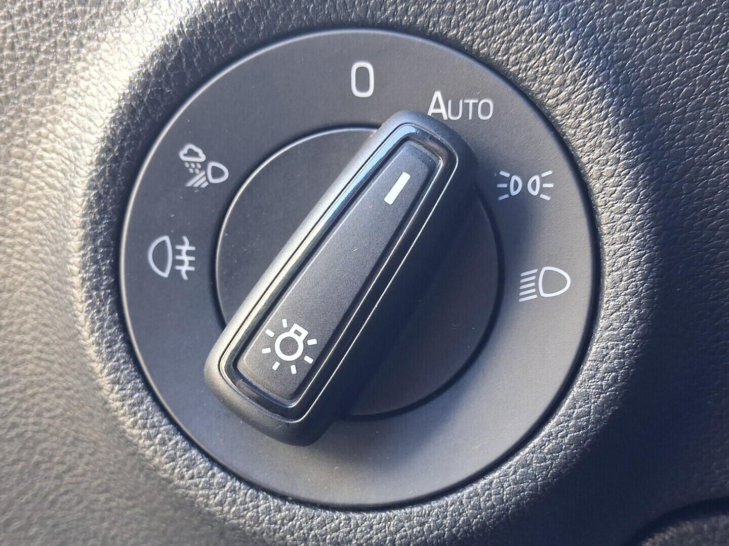 OM190V02778_22.webp_KAROQ SportLine 2.0 TDI 110 kW automat