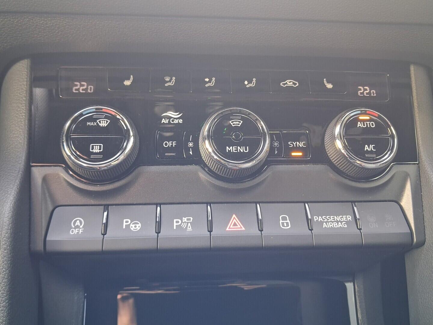 OM190V02778_29.webp_KAROQ SportLine 2.0 TDI 110 kW automat