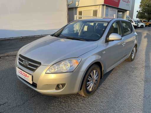 CEED  1.4 CVVT 80 kW manuál