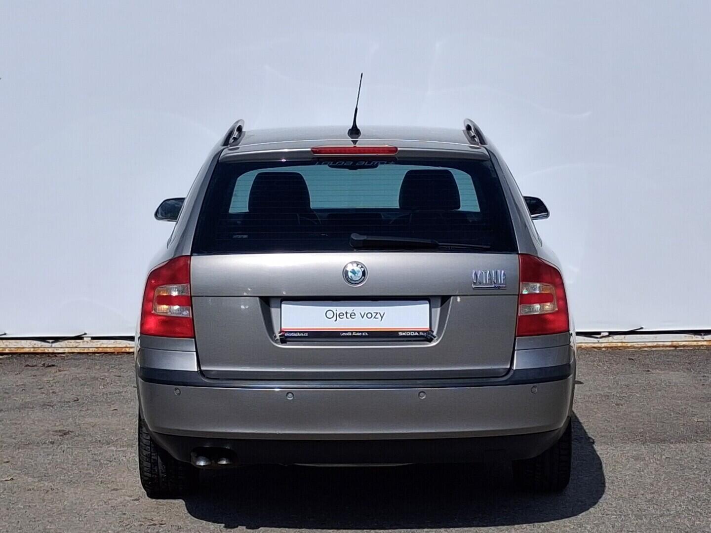 OM190V02784_17.webp_OCTAVIA Elegance 2.0 TDI 103 kW automat