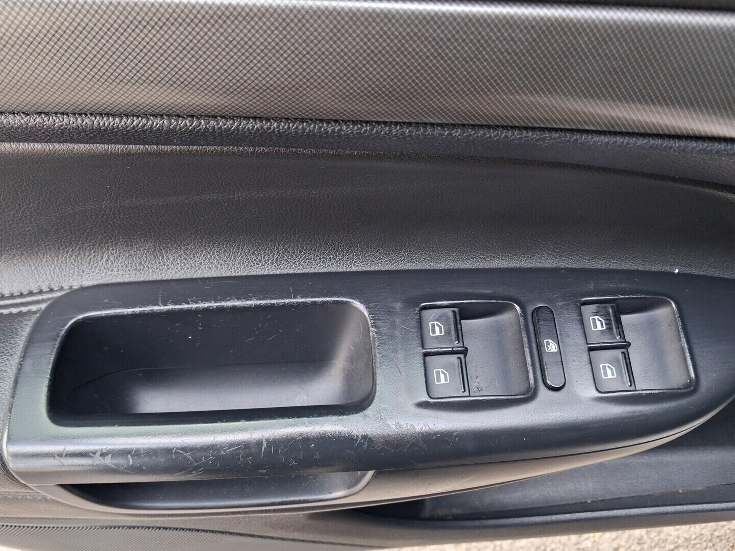 OM190V02784_21.webp_OCTAVIA Elegance 2.0 TDI 103 kW automat