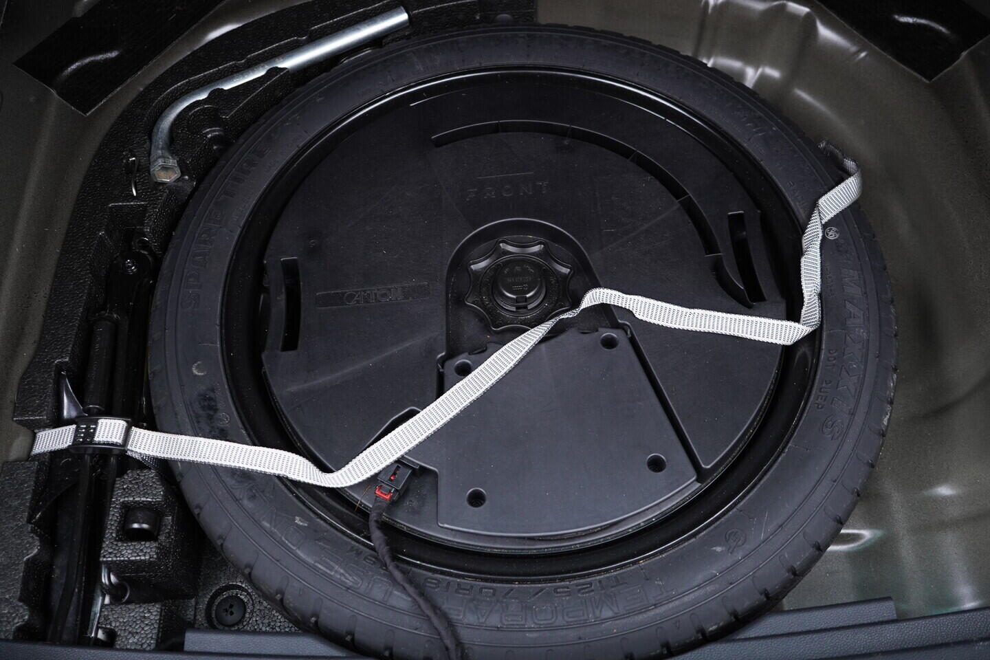 OM190V02786_40.webp_KAROQ Style 1.5 TSI 110 kW manuál