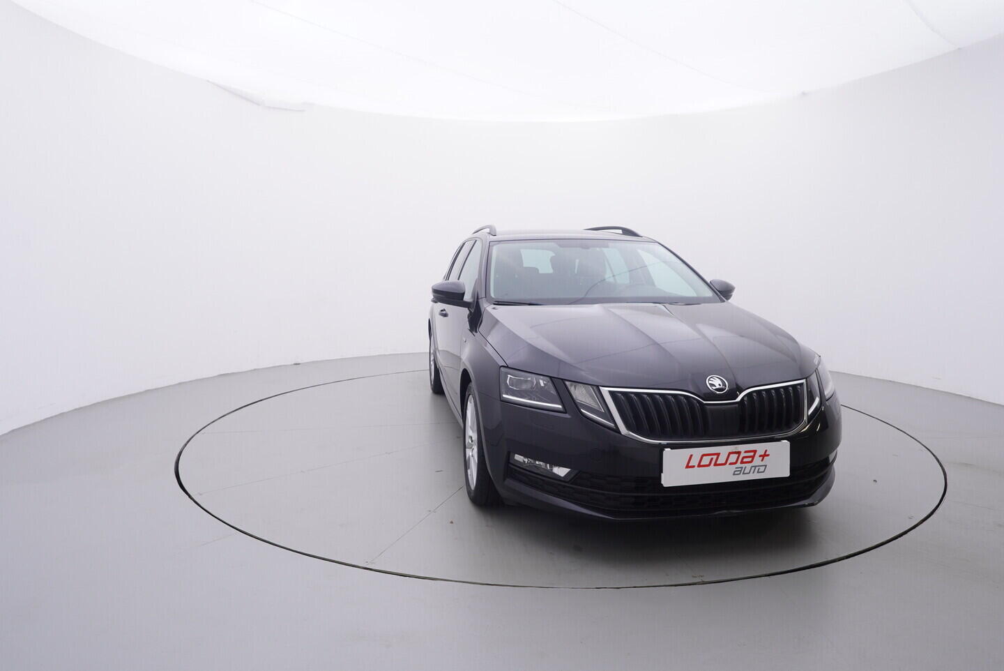 OM190V02788_17.webp_OCTAVIA Style 2.0 TDI 110 kW automat, DPH