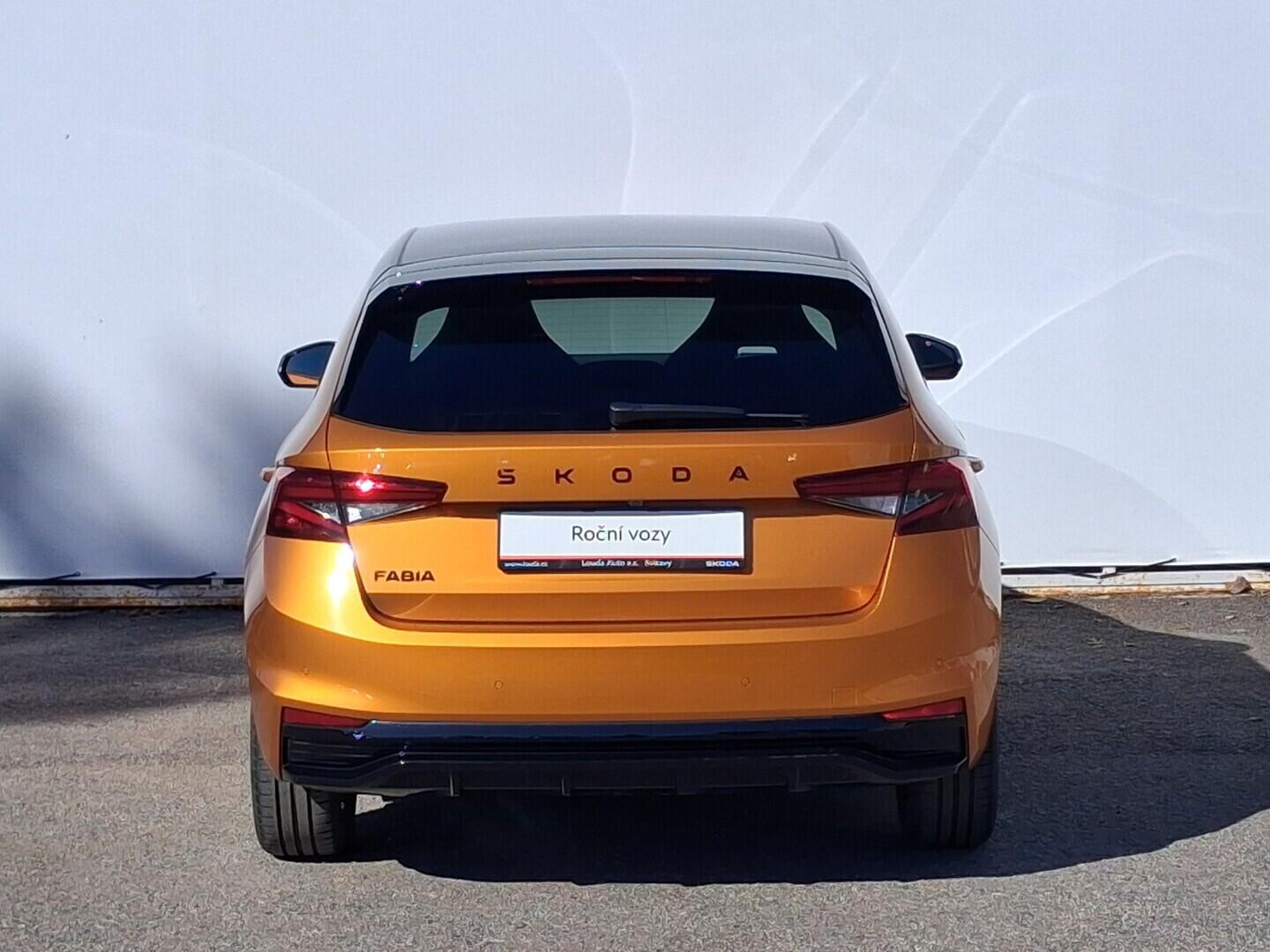 OM190V02794_17.webp_FABIA Monte Carlo 1.0 TSI 85 kW automat, DPH