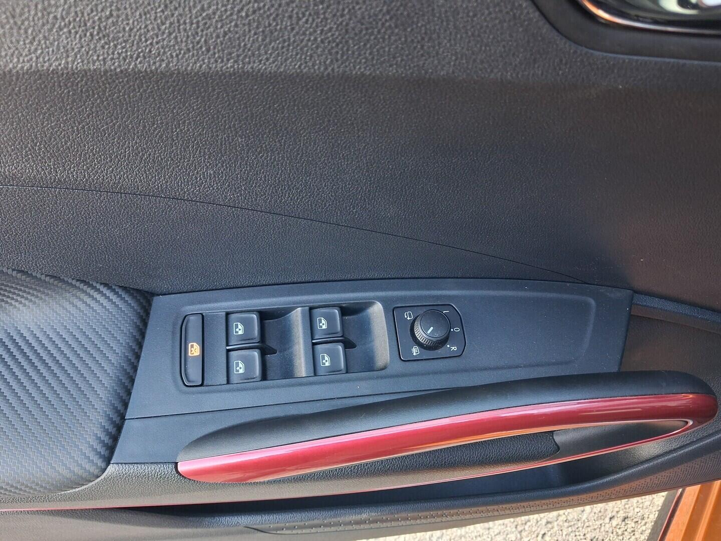 OM190V02794_21.webp_FABIA Monte Carlo 1.0 TSI 85 kW automat, DPH