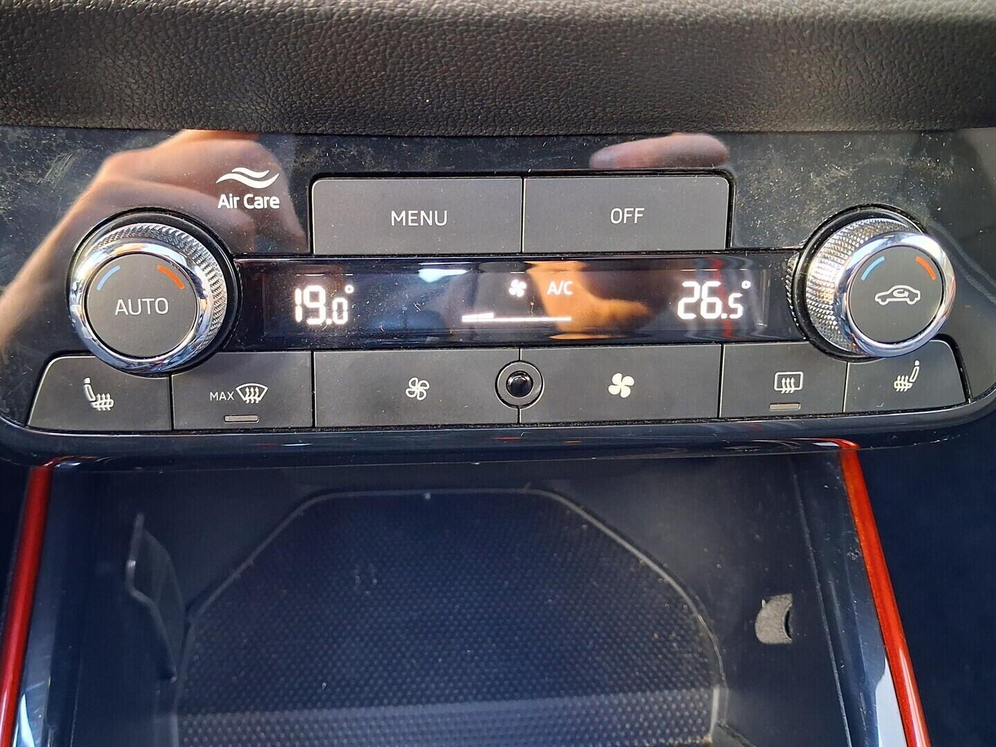 OM190V02794_29.webp_FABIA Monte Carlo 1.0 TSI 85 kW automat, DPH