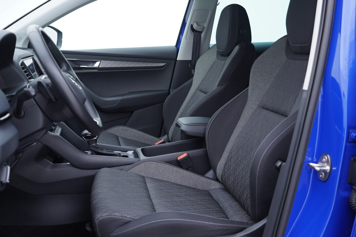 OM190V02797_22.webp_KAROQ Style 2.0 TDI 110 kW automat, DPH