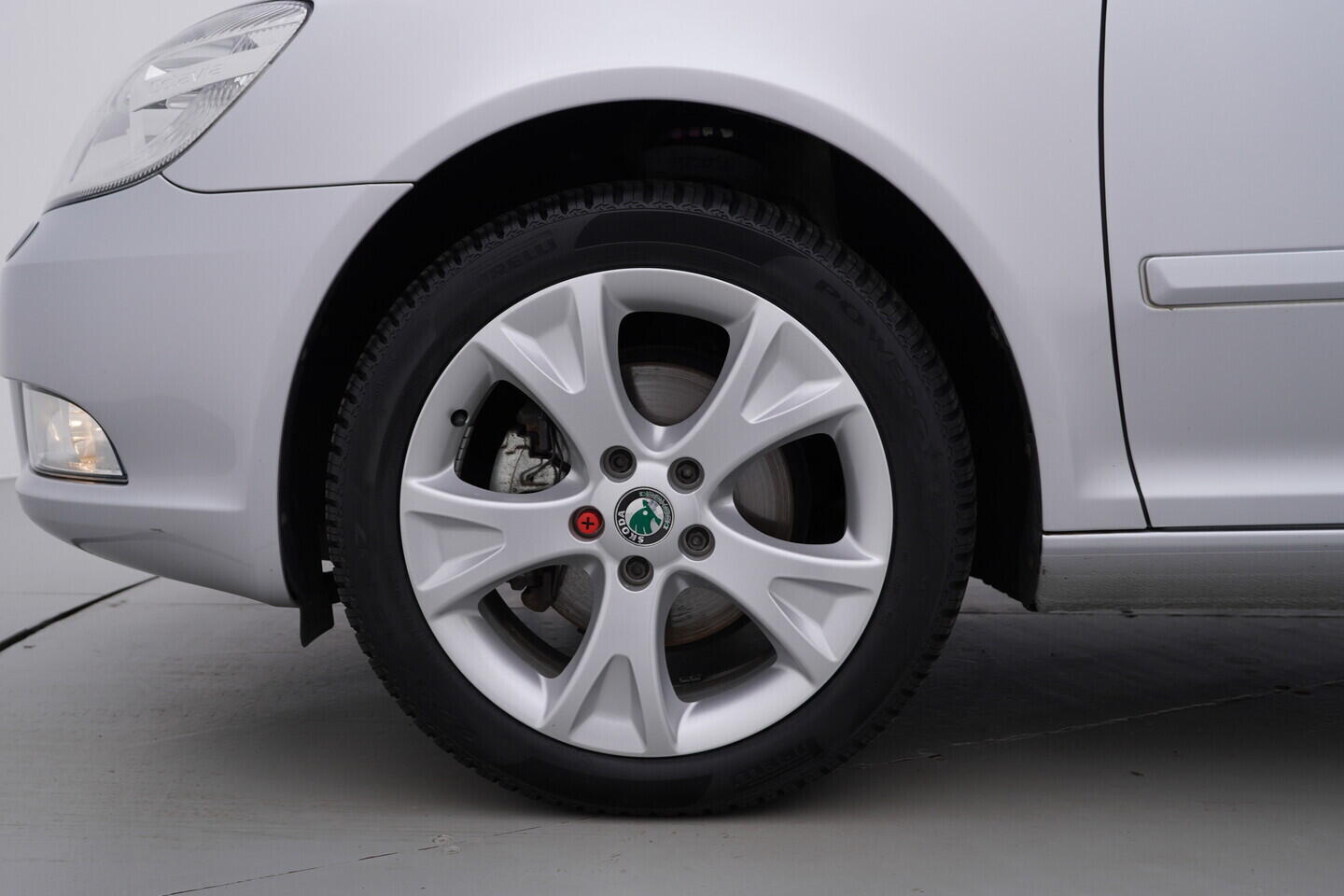 OM190V02799_39.webp_OCTAVIA Elegance 2.0 TDI 103 kW automat