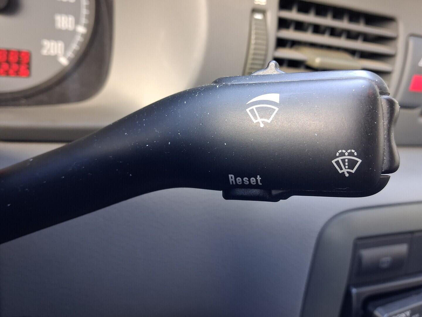 OM190V02801_25.webp_OCTAVIA  1.6 AEE 55 kW manuál