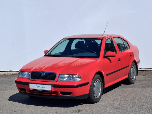 OCTAVIA  1.6 AEE 55 kW manuál