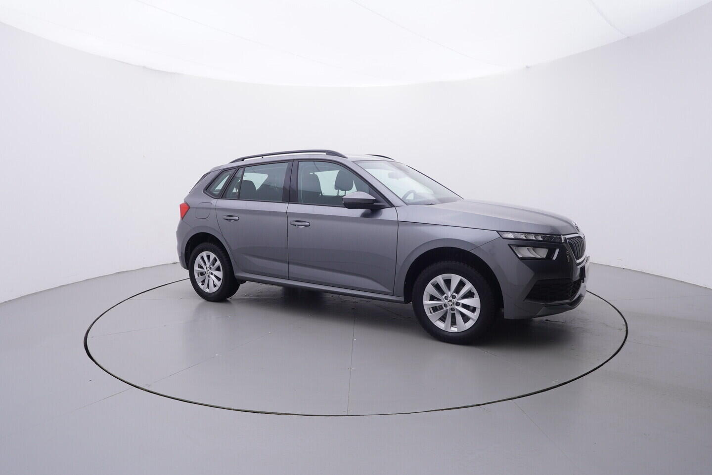 OM190V02805_16.webp_KAMIQ Ambition 1.0 TSI 70 kW manuál, DPH