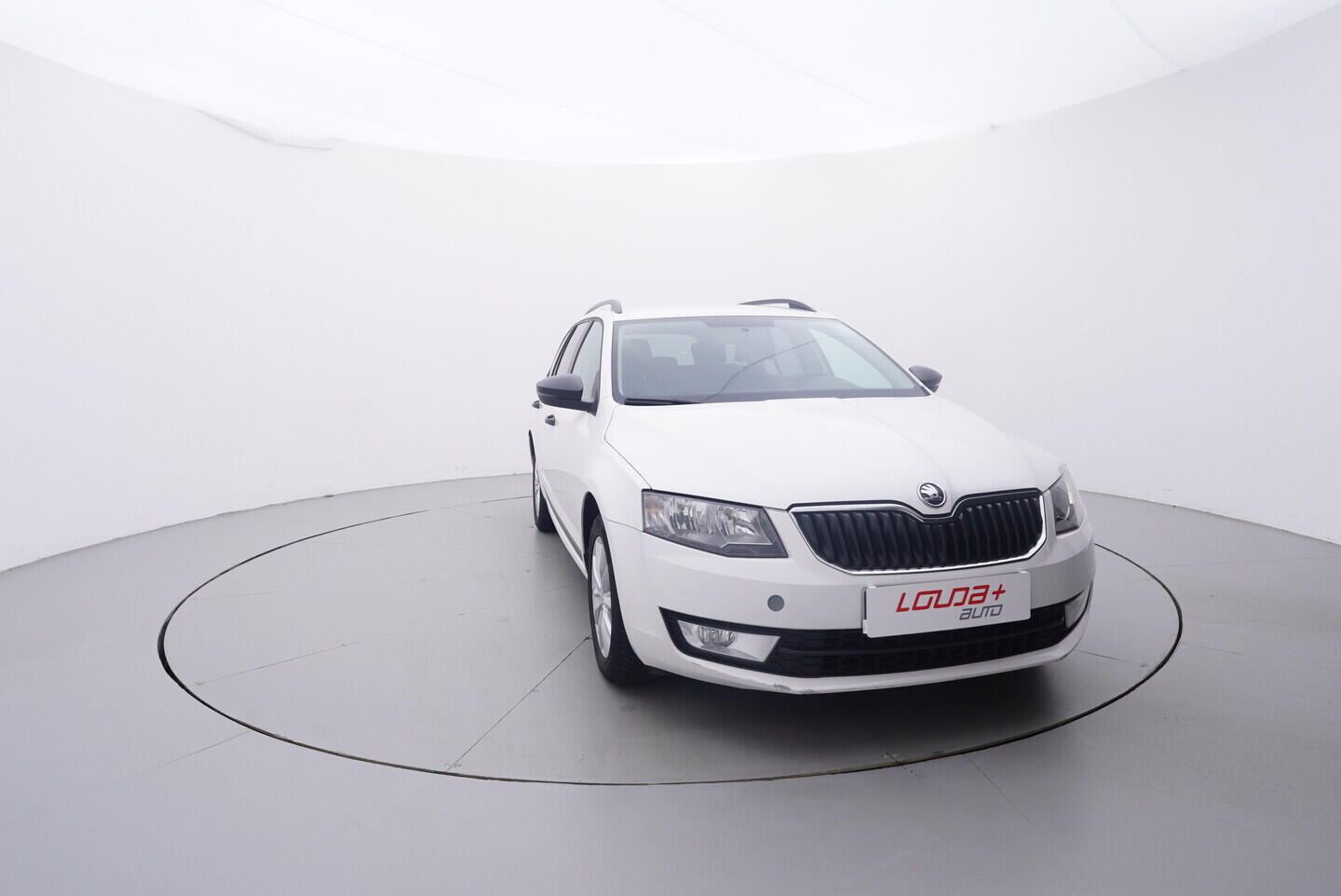 OM190V02806_13.webp_OCTAVIA Ambition 1.4 TSI CNG 81 kW manuál, DPH