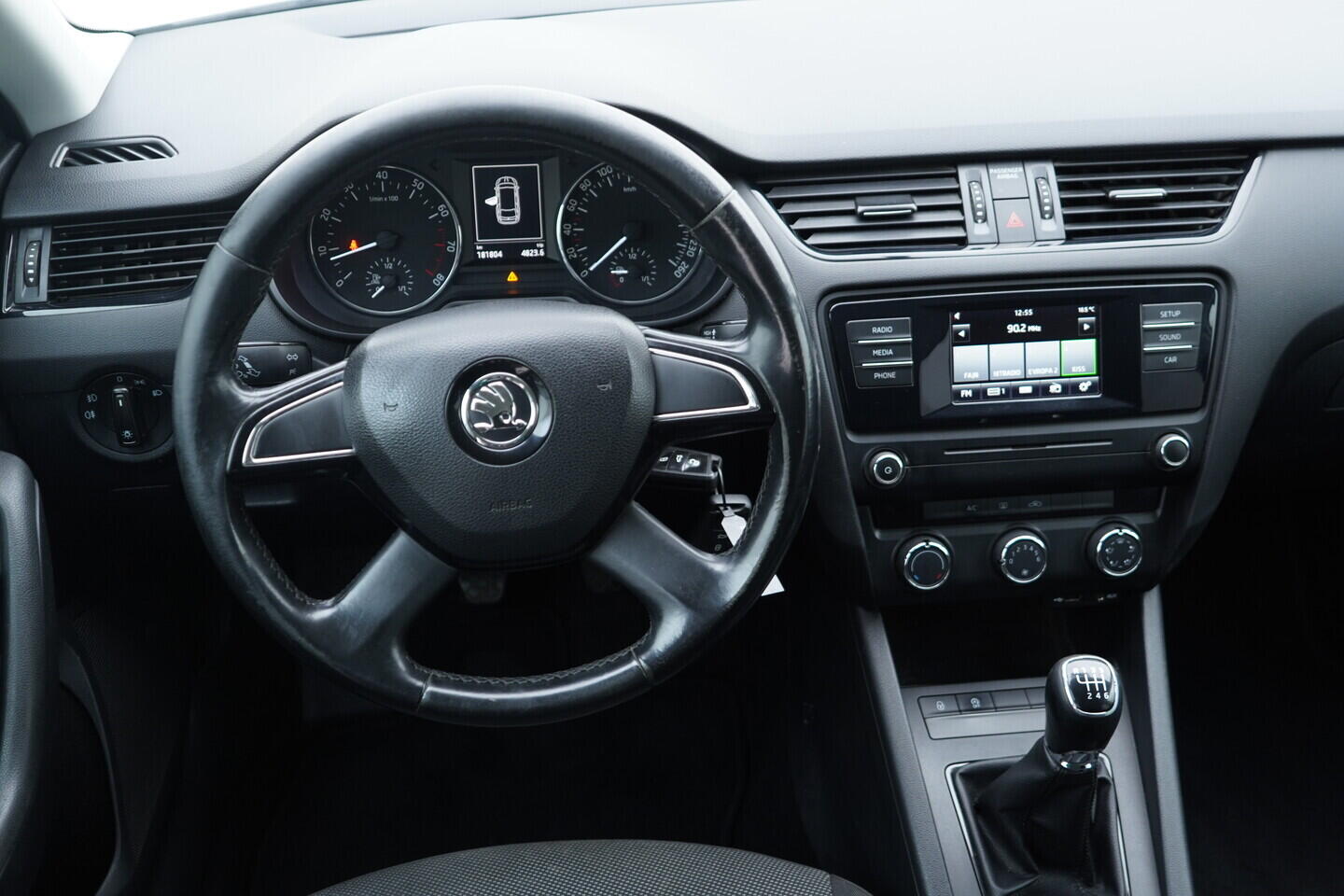 OM190V02806_25.webp_OCTAVIA Ambition 1.4 TSI CNG 81 kW manuál, DPH