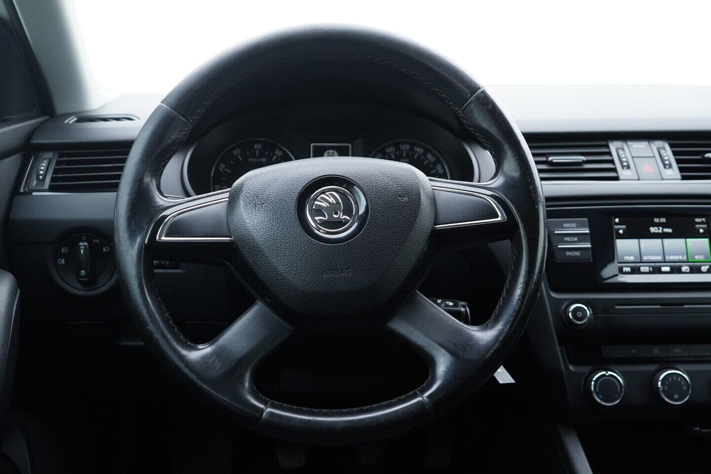 OM190V02806_26.webp_OCTAVIA Ambition 1.4 TSI CNG 81 kW manuál, DPH