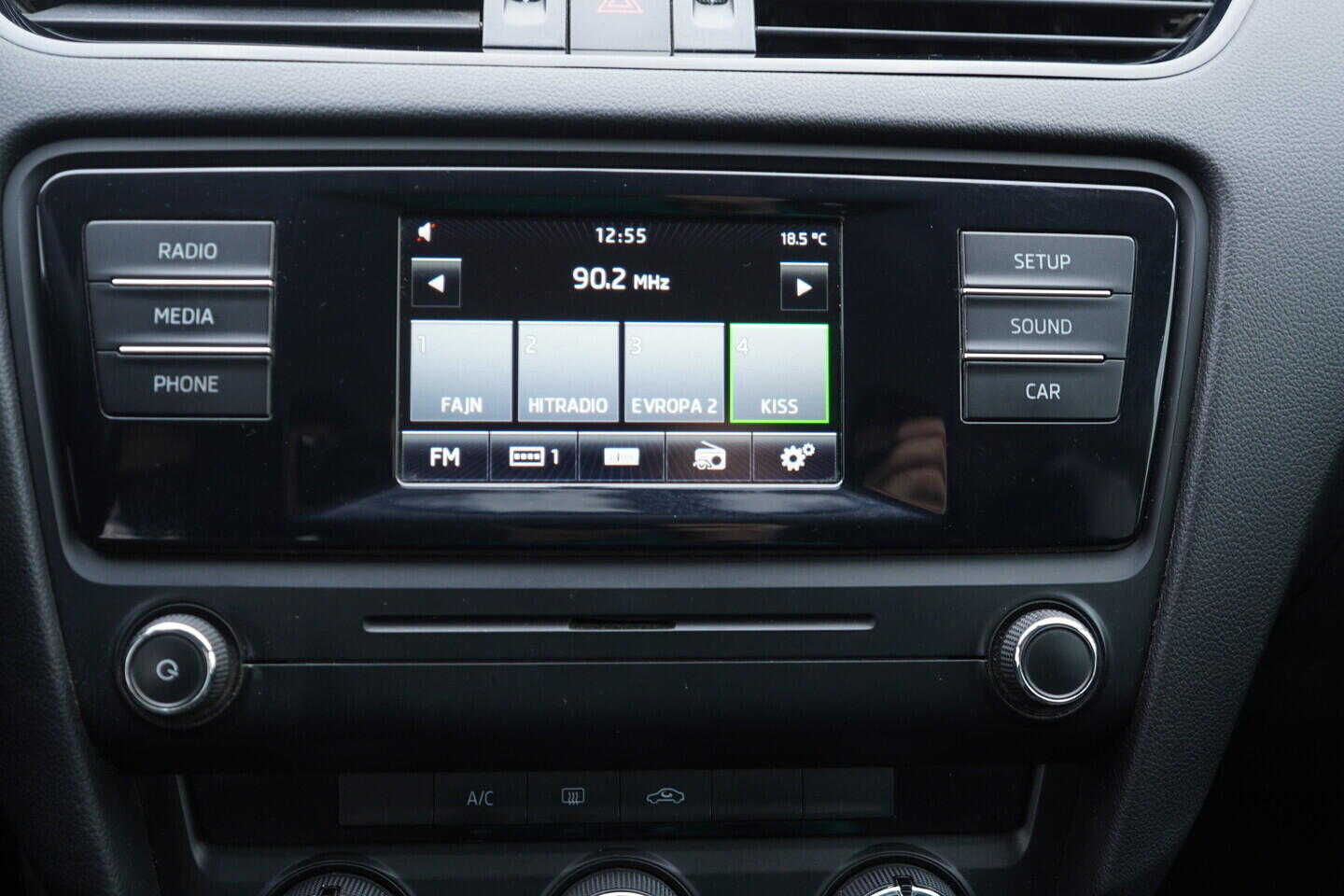 OM190V02806_27.webp_OCTAVIA Ambition 1.4 TSI CNG 81 kW manuál, DPH