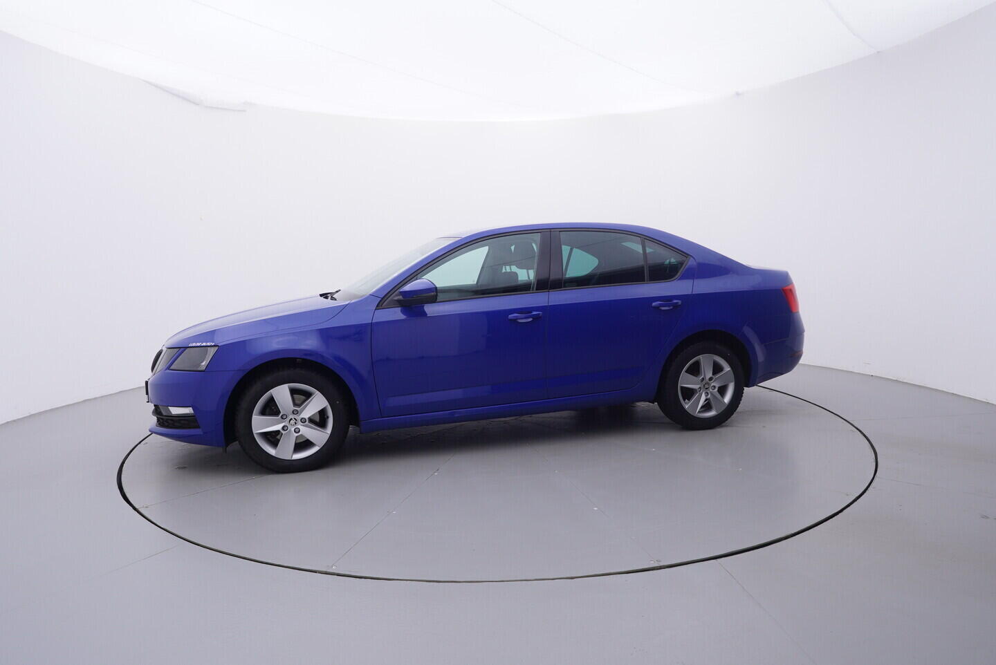 OM190V02808_11.webp_OCTAVIA Ambition Plus 2.0 TDI 110 kW automat, DPH