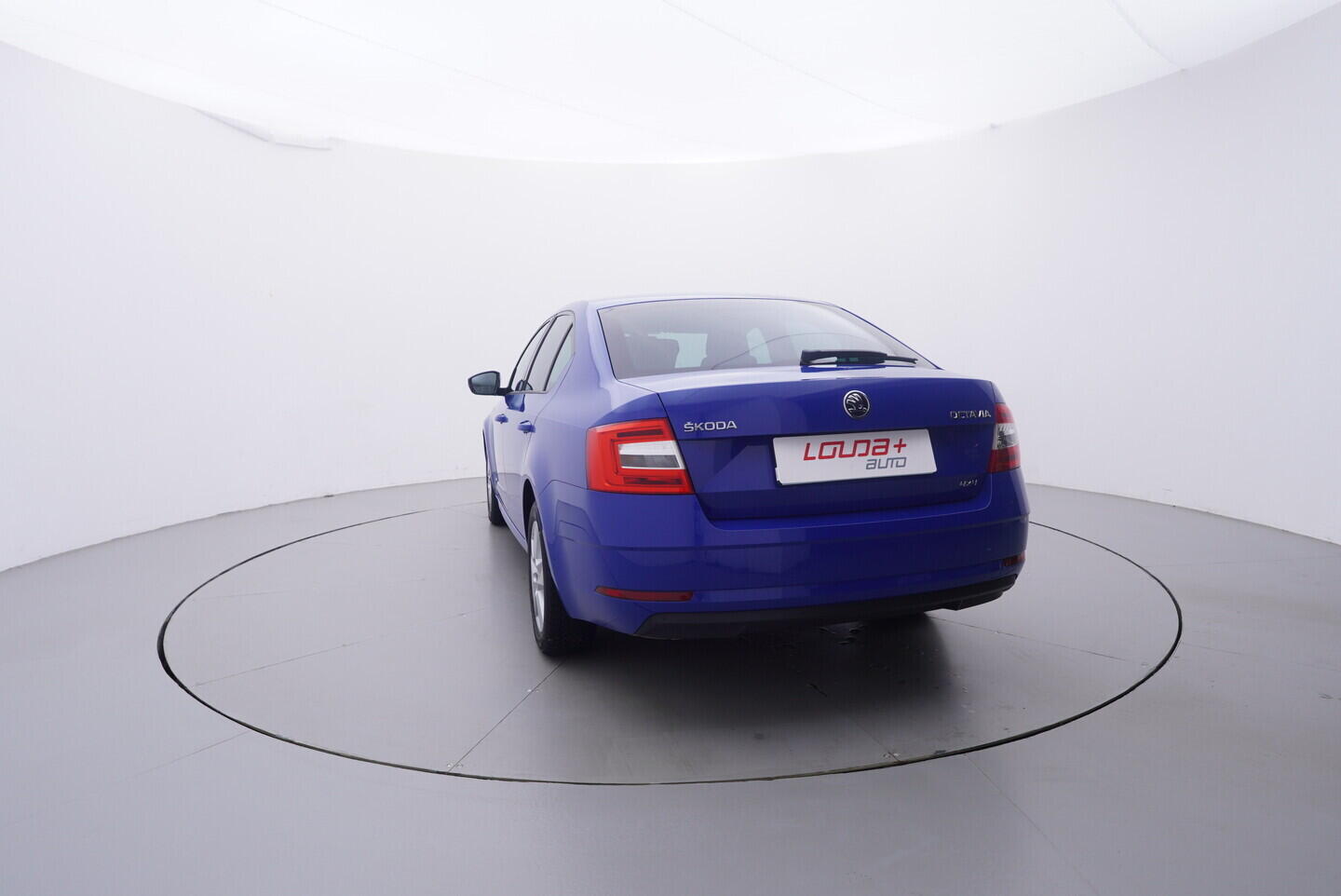 OM190V02808_13.webp_OCTAVIA Ambition Plus 2.0 TDI 110 kW automat, DPH