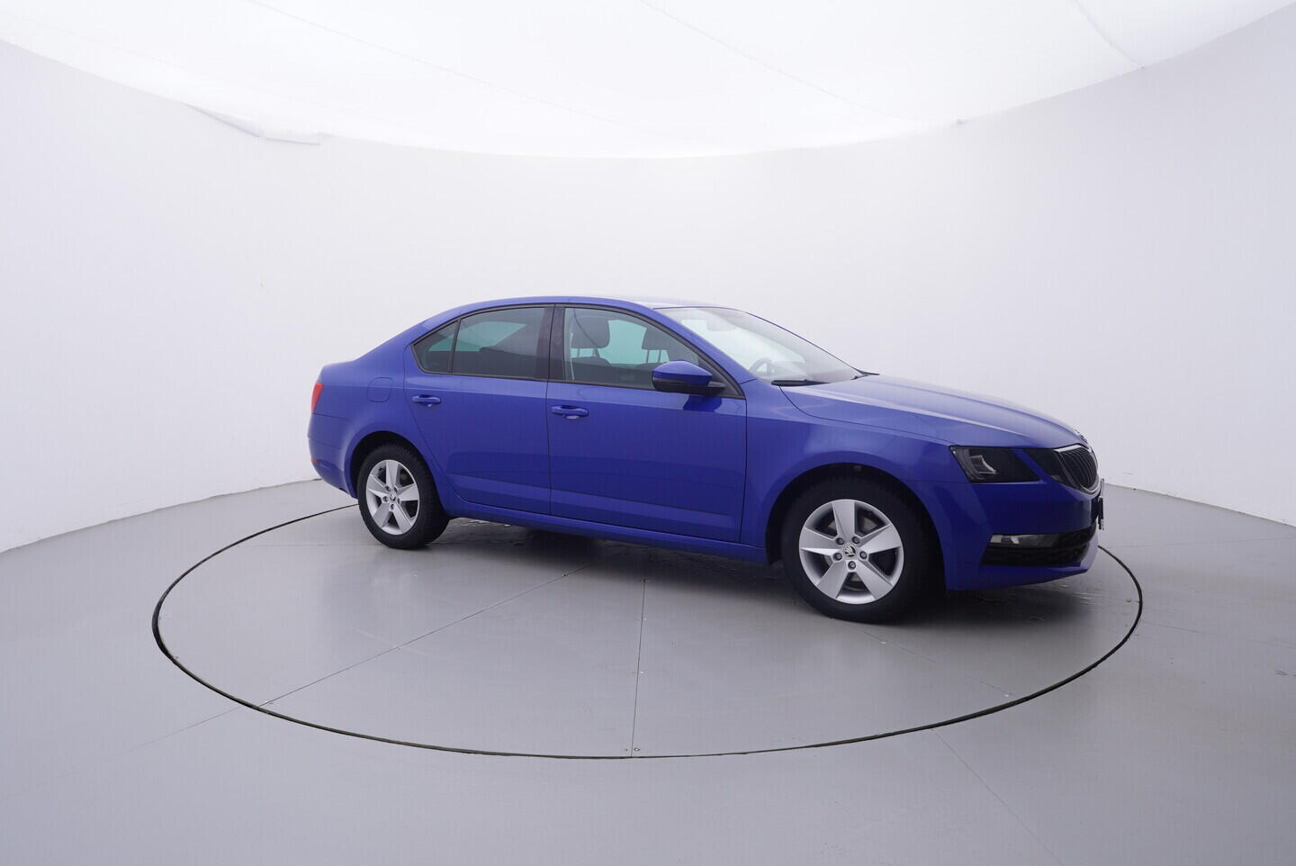 OM190V02808_16.webp_OCTAVIA Ambition Plus 2.0 TDI 110 kW automat, DPH