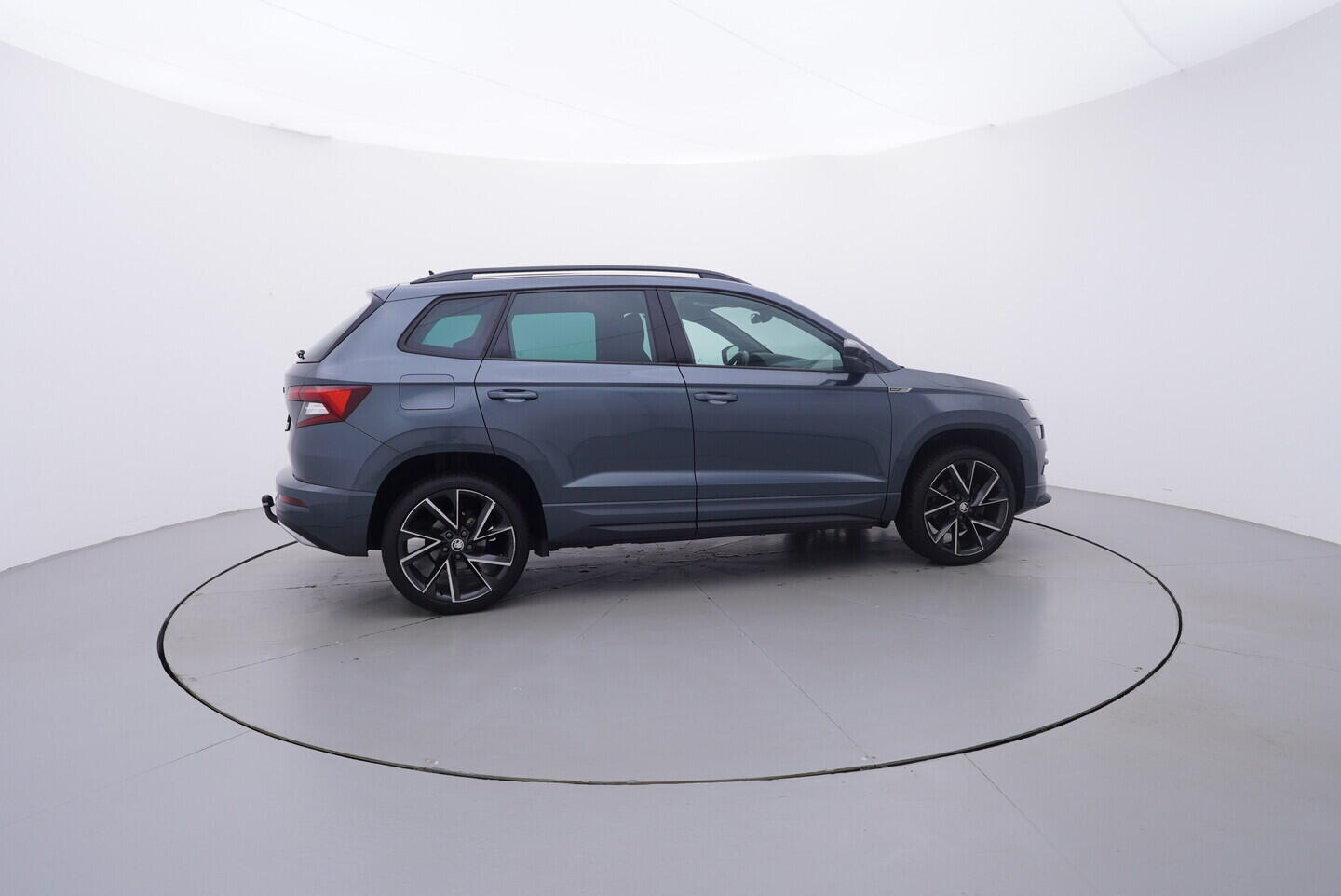 OM190V02810_15.webp_KAROQ SportLine 1.5 TSI 110 kW automat
