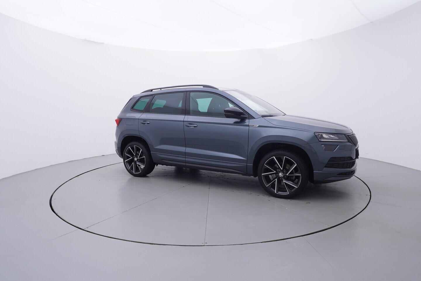 OM190V02810_16.webp_KAROQ SportLine 1.5 TSI 110 kW automat