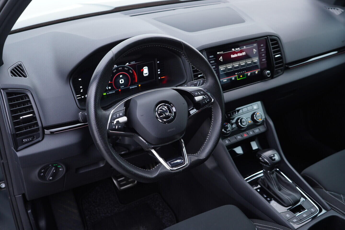 OM190V02810_21.webp_KAROQ SportLine 1.5 TSI 110 kW automat